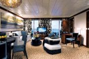 Epic Deluxe Owners Suite Living Room